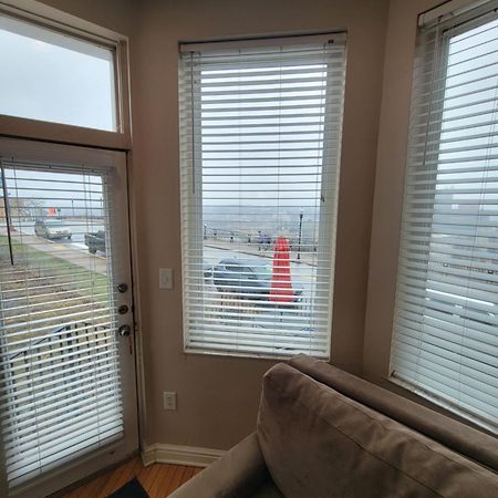 Charming Studio-Panoramic View-Your Pittsburgh Sanctuary Appartement Buitenkant foto