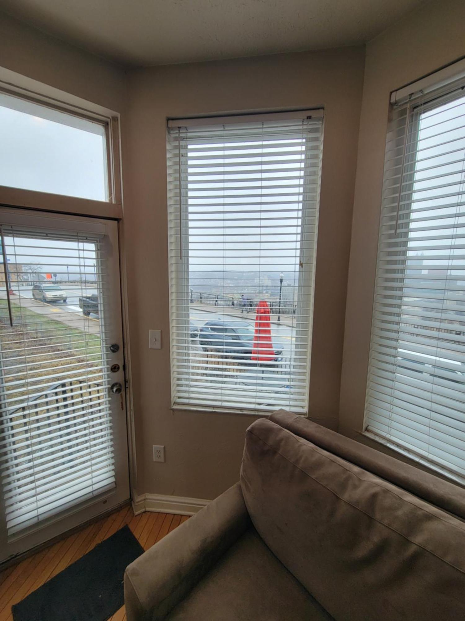Charming Studio-Panoramic View-Your Pittsburgh Sanctuary Appartement Buitenkant foto